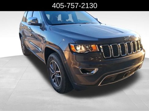 Used 2021 Jeep Grand Cherokee Limited w/ Sun & Sound Group image 2