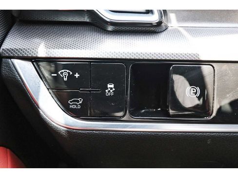 Used 2025 Kia Sportage SX FWD image 19