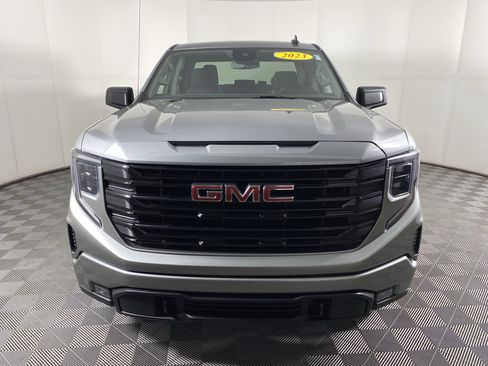 Used 2023 GMC Sierra 1500 Elevation AWD/4WD image 12