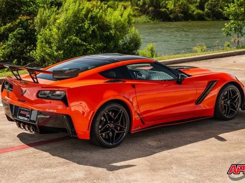 Used 2019 Chevrolet Corvette ZR1 RWD image 53