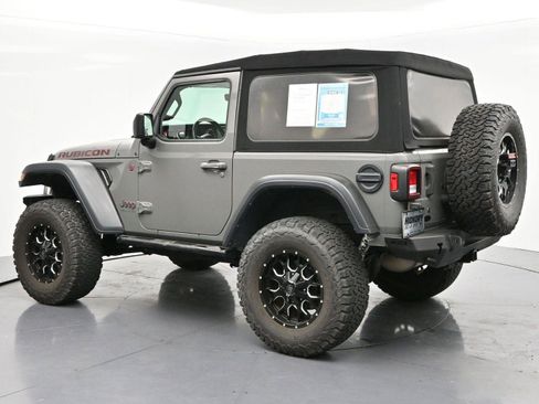Used 2018 Jeep Wrangler Rubicon AWD/4WD image 5