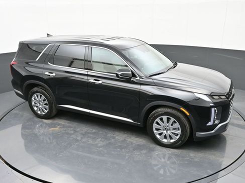 Used 2025 Hyundai Palisade SE image 15