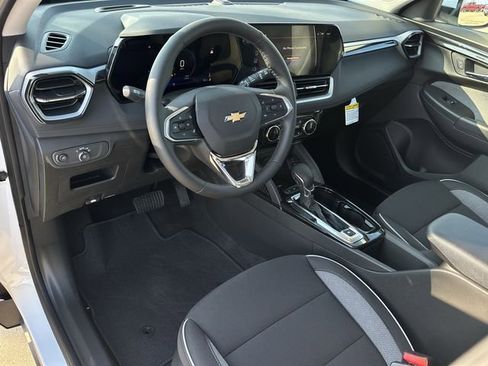 New 2026 Chevrolet TrailBlazer LT w/ Convenience Package image 10