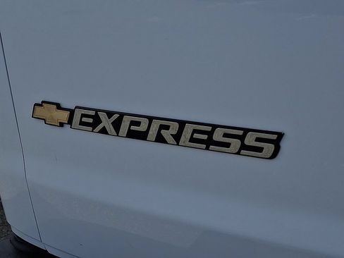 Certified 2024 Chevrolet Express 2500 w/ Driver Convenience Package RWD image 31