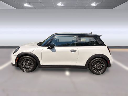 New 2026 MINI Cooper S image 2