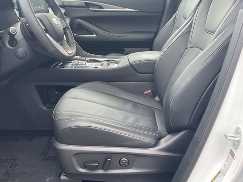 Certified 2026 INFINITI QX60 Luxe w/ Cargo Package image 15