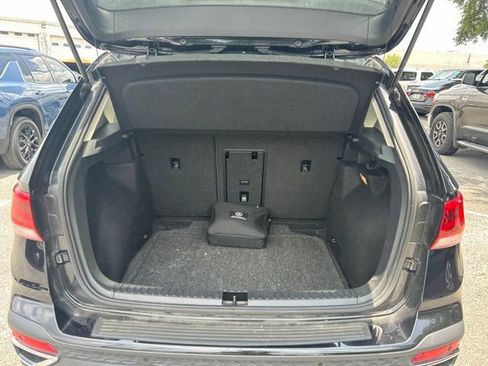 Used 2022 Volkswagen Taos SEL FWD image 17