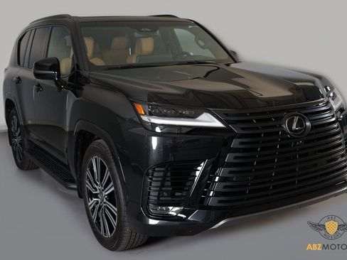 Used 2026 Lexus LX 600 4WD w/ Appearance Package image 2