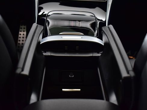 Certified 2025 Mercedes-Benz C 300 C 300 image 23