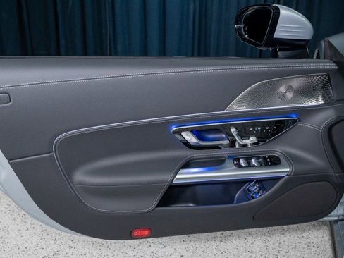 New 2026 Mercedes-Benz SL 63 AMG S e Performance 4MATIC image 17