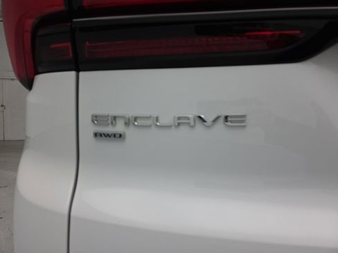 Certified 2025 Buick Enclave Sport Touring w/ Power Package image 66