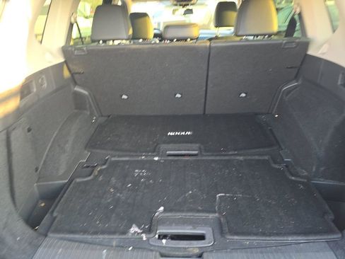 Used 2023 Nissan Rogue Platinum image 24
