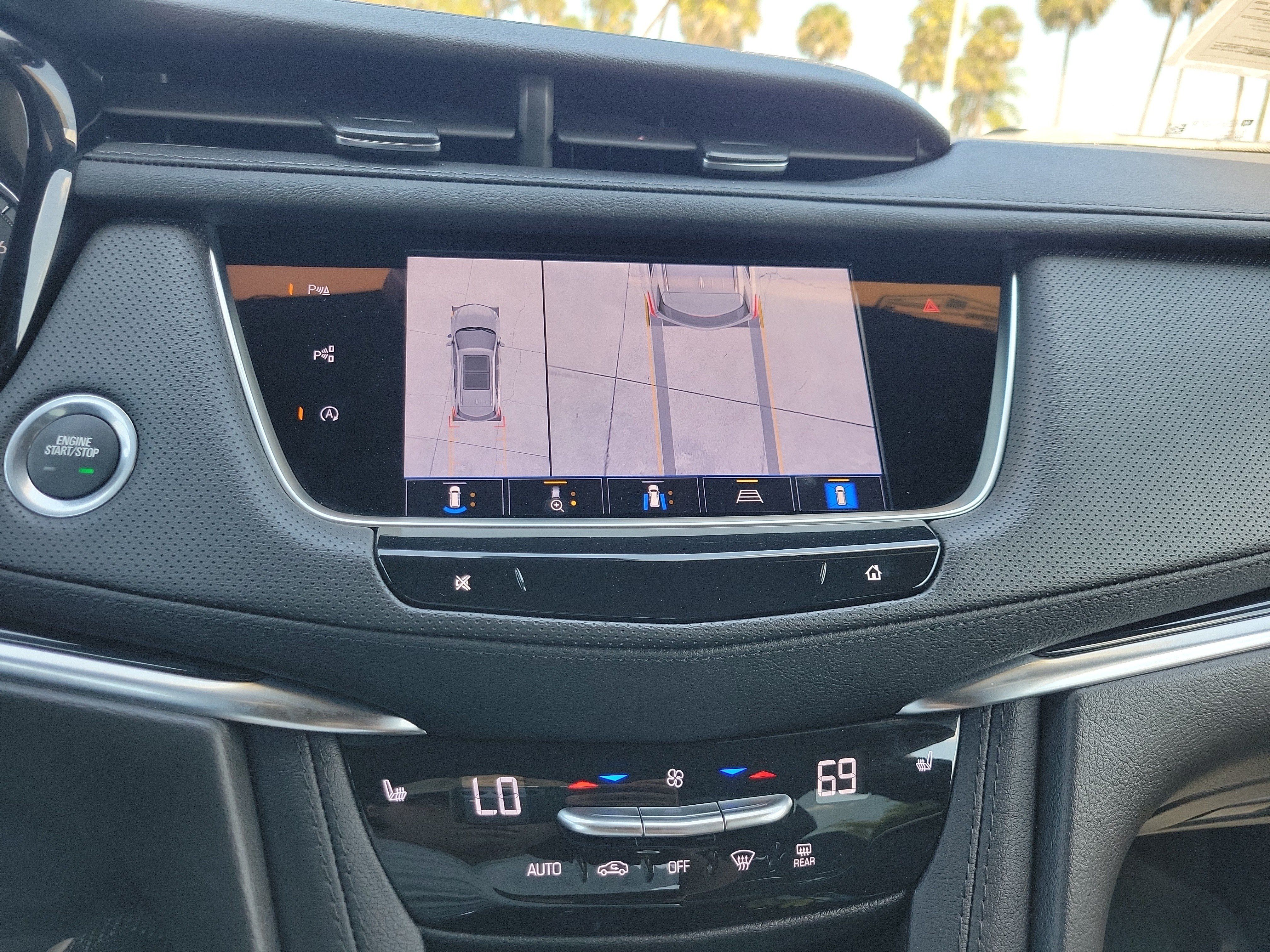 Certified 2025 Cadillac XT5 Premium Luxury w/ Technology Package AWD/4WD image 21