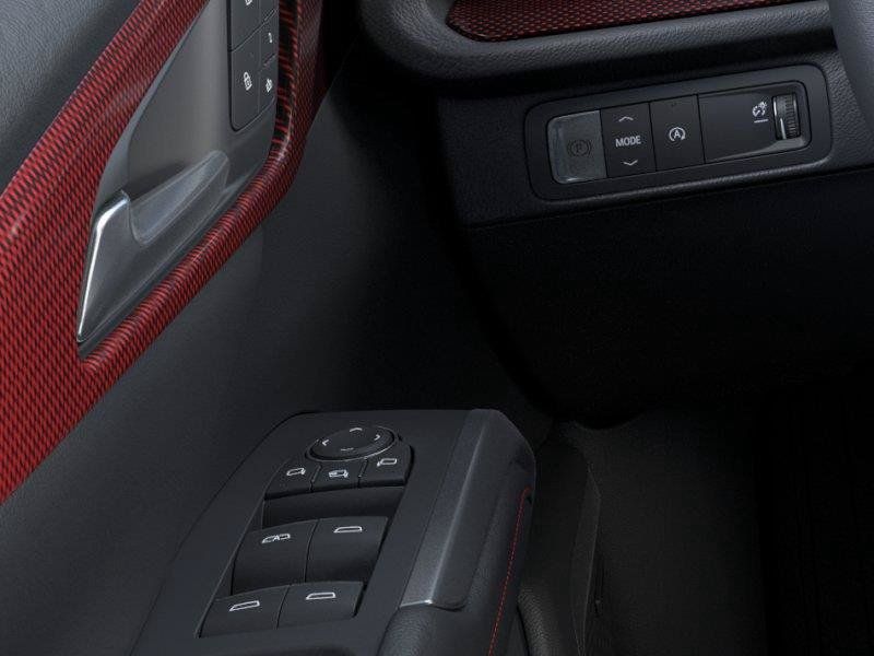 New 2026 Chevrolet Traverse RS w/ LPO, Floor Liner Package FWD image 22