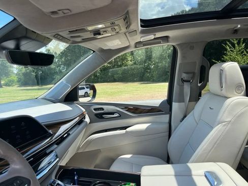 Used 2023 Cadillac Escalade Premium Luxury Platinum w/ LPO, Radiant Package RWD image 15