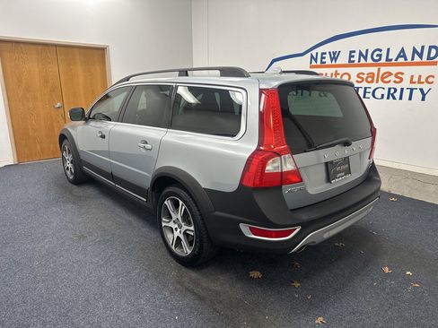 Used 2013 Volvo XC70 T6 image 6