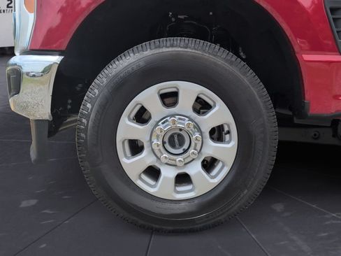 Used 2023 Ford F250 XLT w/ FX4 Off-Road Package AWD/4WD image 24