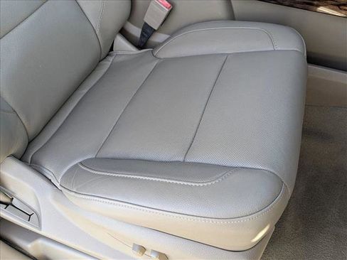 Used 2020 GMC Yukon SLT w/ Open Road Package image 24