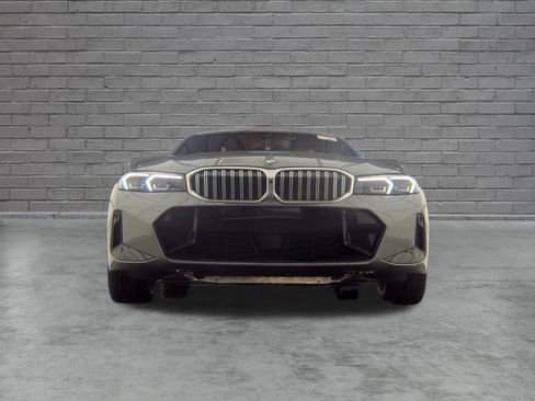 Used 2025 BMW 330i xDrive Sedan AWD/4WD image 3