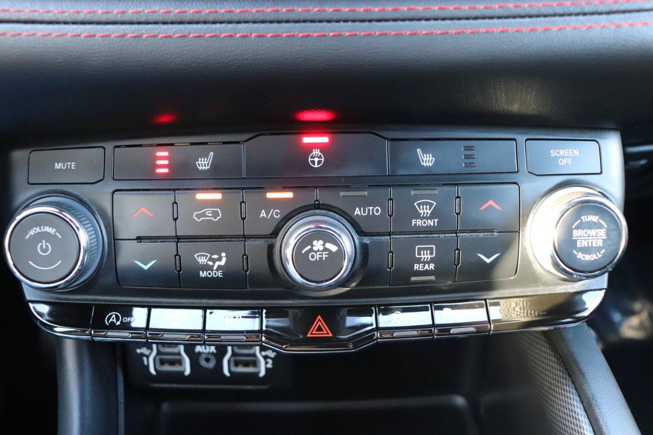Used 2025 Dodge Durango GT AWD/4WD image 42