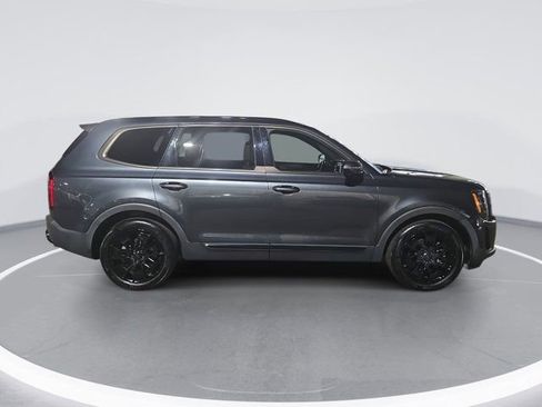 Used 2021 Kia Telluride SX w/ Nightfall Edition Package image 2