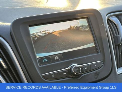 Used 2018 Chevrolet Malibu LS image 4