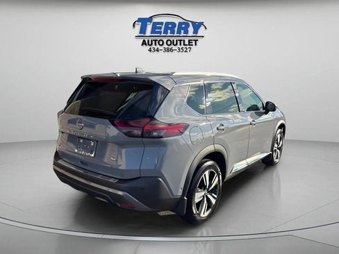 Used 2023 Nissan Rogue SL w/ SL Premium Package image 6