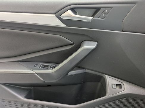 Used 2025 Volkswagen Jetta Sport FWD image 11
