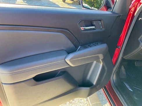 New 2026 GMC Canyon Elevation w/ Convenience Package image 3