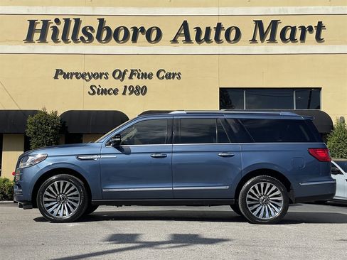 Used 2019 Lincoln Navigator L Reserve image 3
