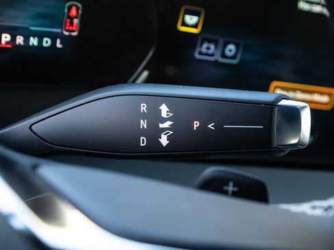 New 2026 Chevrolet Traverse LT image 28