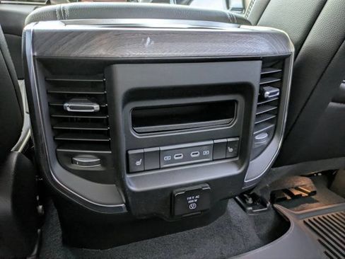 New 2026 RAM 1500 Laramie AWD/4WD image 14