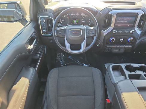 Used 2020 GMC Sierra 1500 SLE w/ SLE Value Package image 15
