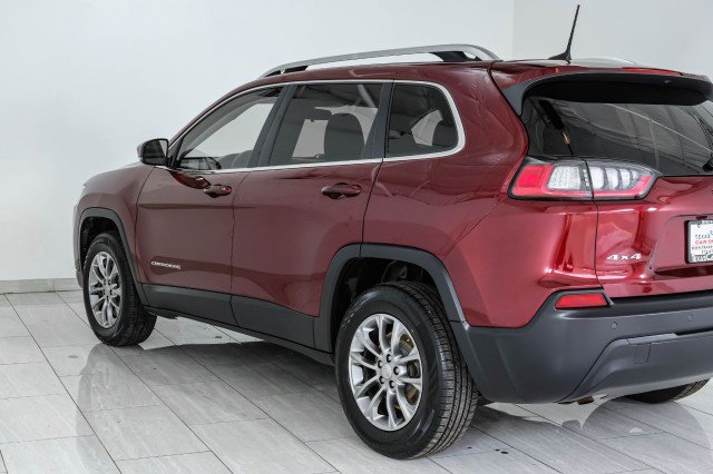 Used 2020 Jeep Cherokee Latitude Plus w/ Cold Weather Group AWD/4WD image 49