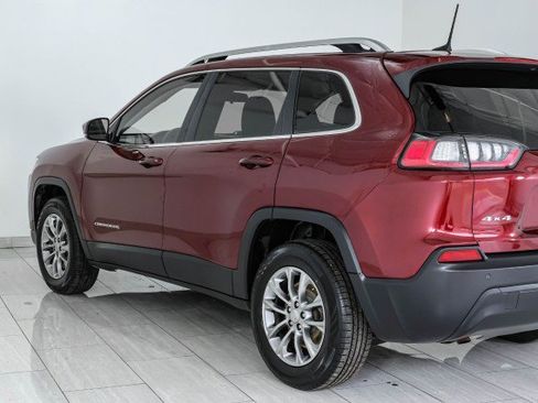 Used 2020 Jeep Cherokee Latitude Plus w/ Cold Weather Group AWD/4WD image 49