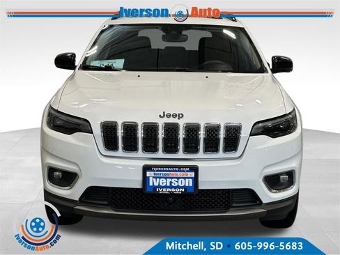 Used 2022 Jeep Cherokee Limited image 3