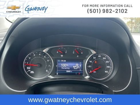 Used 2024 GMC Terrain SLE image 15