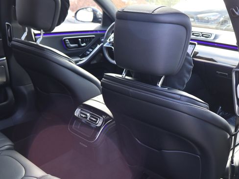 Certified 2023 Mercedes-Benz S 500 4MATIC image 24