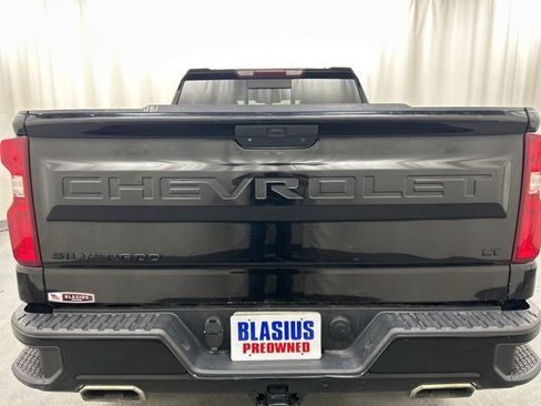 Used 2021 Chevrolet Silverado 1500 LT Trail Boss w/ Convenience Package II image 4