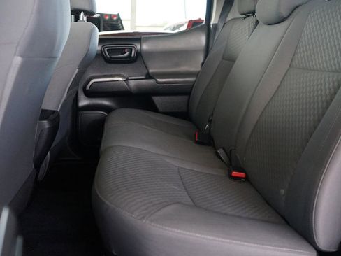 Used 2021 Toyota Tacoma SR5 w/ Technology Package image 20