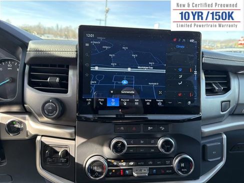 Used 2024 Ford Expedition XLT image 22