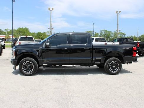 Used 2024 Ford F250 Lariat w/ Lariat Ultimate Package AWD/4WD image 6