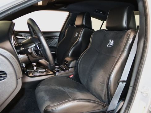 Used 2020 Dodge Charger Scat Pack RWD image 43