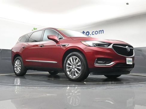 Used 2021 Buick Enclave Premium w/ Surround and Sites Package AWD/4WD image 26