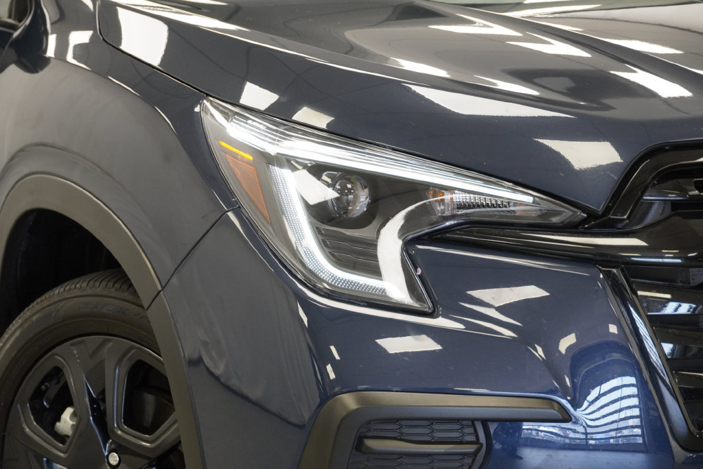 Used 2025 Subaru Ascent Onyx Edition AWD/4WD image 8