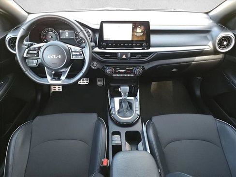 Used 2024 Kia Forte GT-Line w/ GT-Line Premium Package FWD image 17