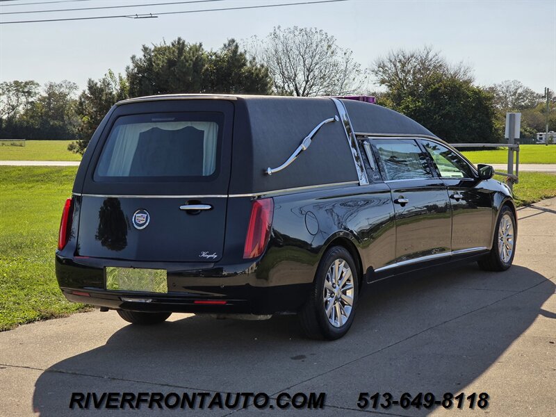 Used 2014 Cadillac XTS Hearse FWD image 4