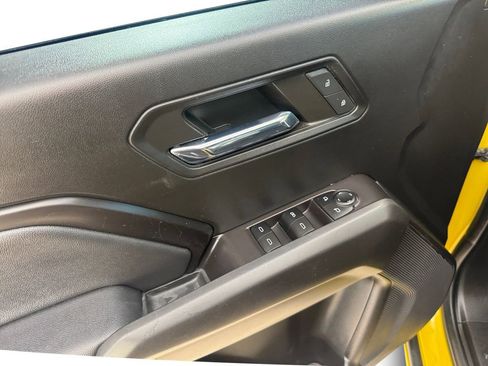 Used 2024 GMC Canyon Elevation w/ Convenience Package image 18