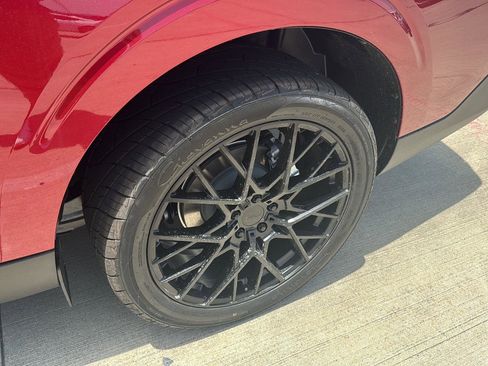 New 2025 Ford Maverick XLT w/ XLT Luxury Package image 11