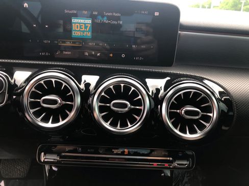 Used 2019 Mercedes-Benz A 220 image 17